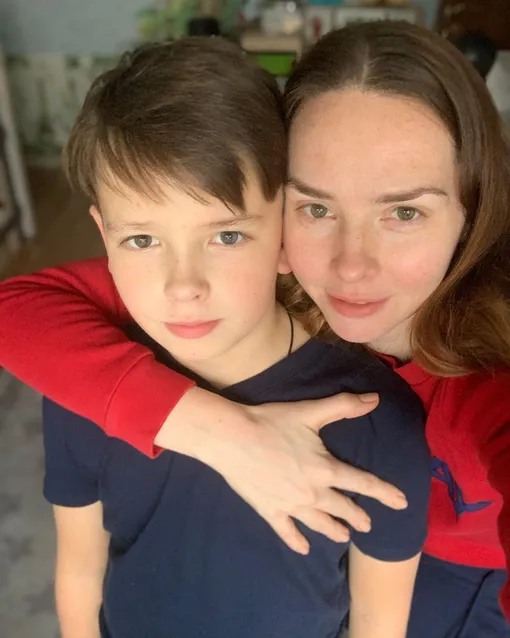 Елена Николаева с сыном Артемием