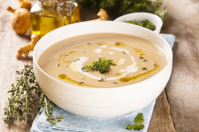 Крем-суп из лисичек с картофелем