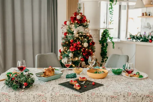 Надоели «шуба» и оливье? 4 сытных быстрых салата на Новый год и Рождество