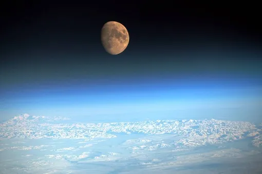 Неожиданные и удивительные фото Земли, сделанные из космоса: описание