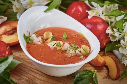 Как приготовить летний холодный суп дома: лучшие рецепты холодных супов от шеф-поваров с фото