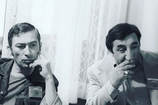 Вахтанг Кикабидзе и Фрунзик Мкртчян. Архивное фото