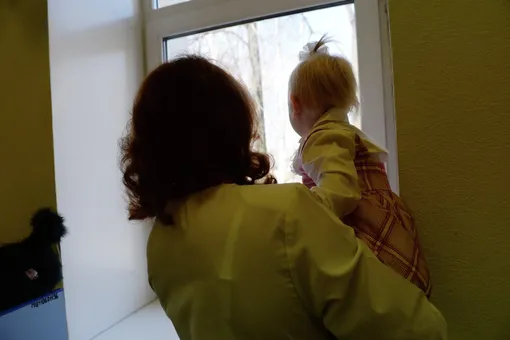 В Кузбассе у матери изъяли дочку с инвалидностью. Девочка умерла в доме ребенка