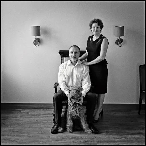 Катя Бермант с мужем Александром Сориным и собакой Дебби