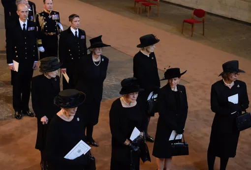 Фрейлины Елизаветы II на похоронах королевы