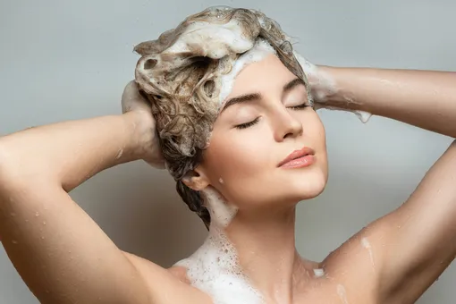 Ковошинг — мытьё головы мягкими очищающими кондиционерами вместо шампуней с сульфатами