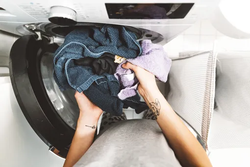 Как понять, что вы перегружаете стиральную машину и к чему это может привести?