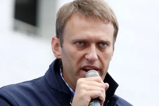 «Важно, чтобы омские медики отдали пациента»: личный врач Навального о планах