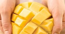 Кубики манго без фона