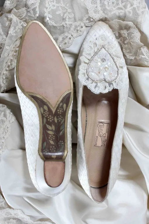 Свадебные туфли принцессы Дианы