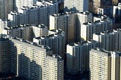 Покупать нельзя продавать: что происходит на рынке недвижимости