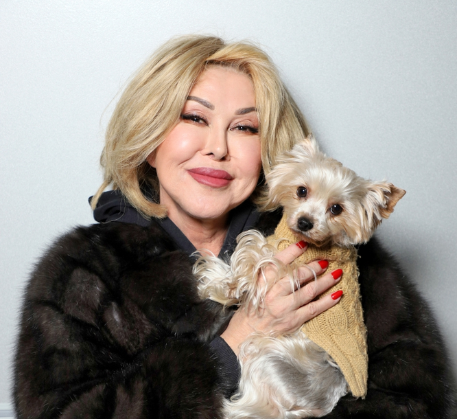 любовь успенская 2022. дом любови успенской. любовь успенская день рождения 2021. любовь успенская. любовь успенская любимые цветы.