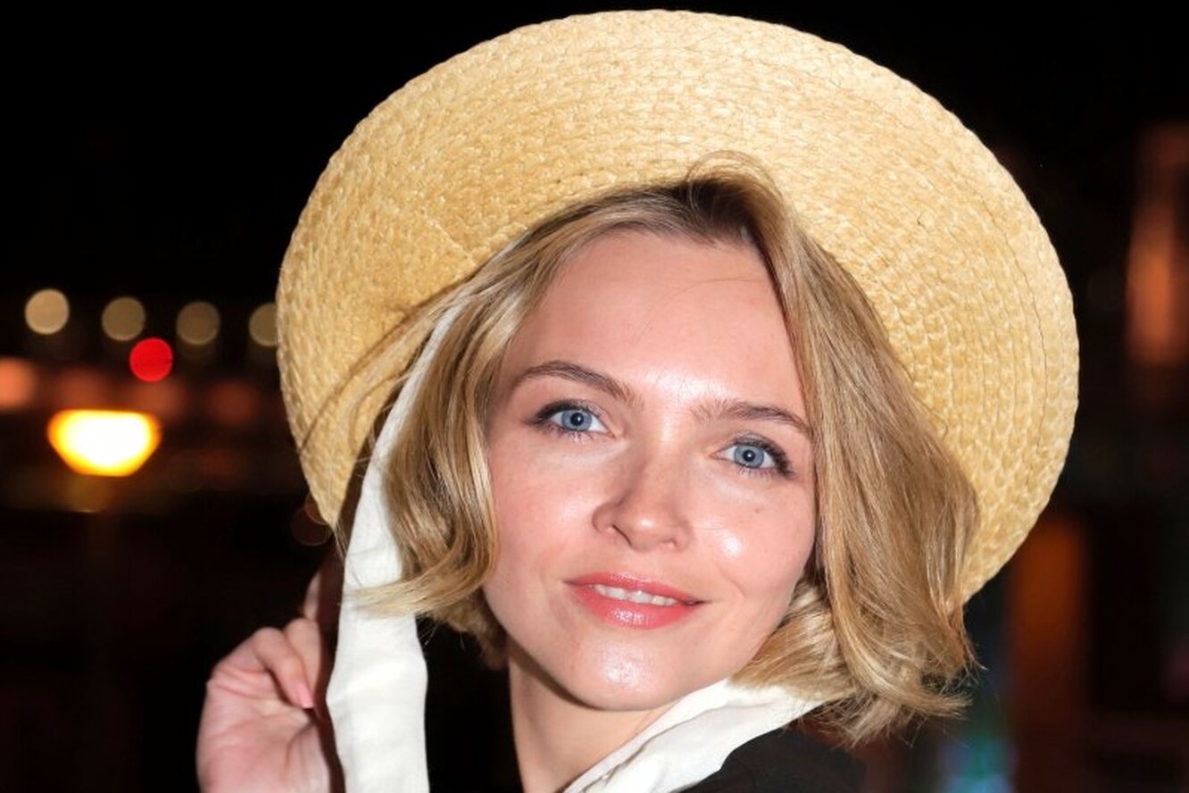 актриса земцова