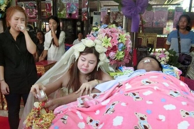 Тайка вышла замуж за погибшего жениха на его похоронах