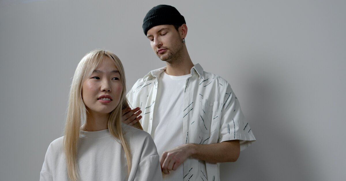 Нужно ли мыть голову перед окрашиванием: как подготовиться к ...