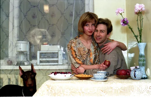 С супругой Виолой — Валерий Сюткин: биография, группа «Браво» и сольная карьера, фото, личная жизнь