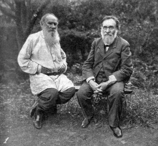 Лев Толстой с Ильей Мечниковым