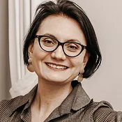Мария Кострюкова, шеф-редактор журнала «Новый очаг»