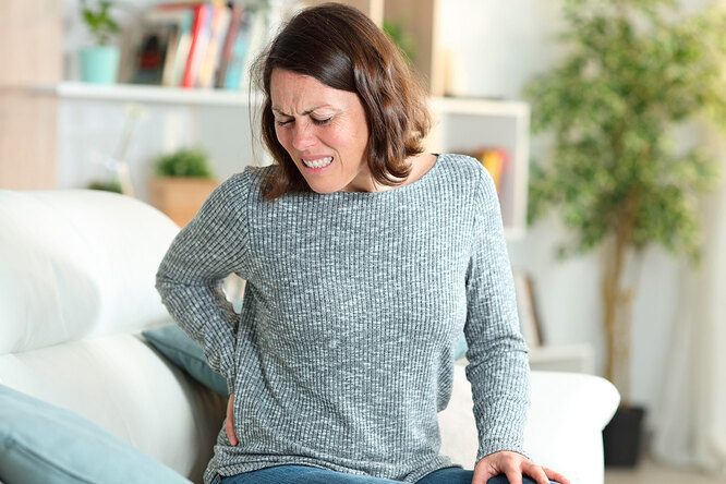 Остеопороз: 8 правил профилактики, которые должна знать женщина старше 40 лет