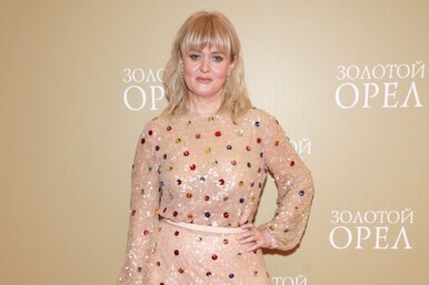«Пусть школа боится»: Анна Михалкова готовит дочь к первому классу