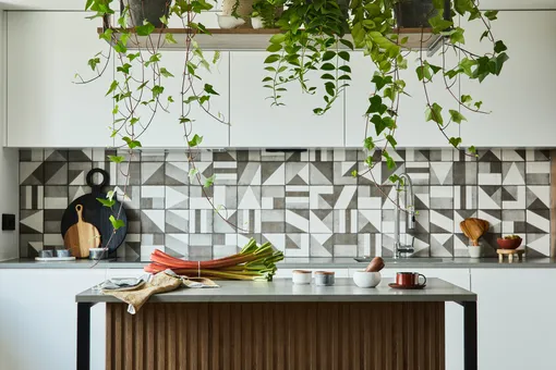 Фартук для кухни: мозаика — один их современных и модных материалов