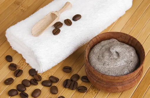 Кофейный скраб для тела в домашних условиях, полотенце, какао-бобы