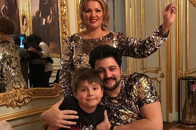 Анна Нетребко и ее муж поделились успехами сына с диагнозом аутизм