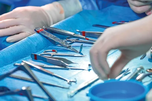 Хирурги больницы Cперанского спасли 3-летнюю девочку, проглотившую магниты