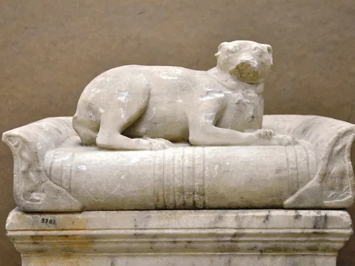 Надгробие собаки из Национального музея в Афинах National Archaeological Museum