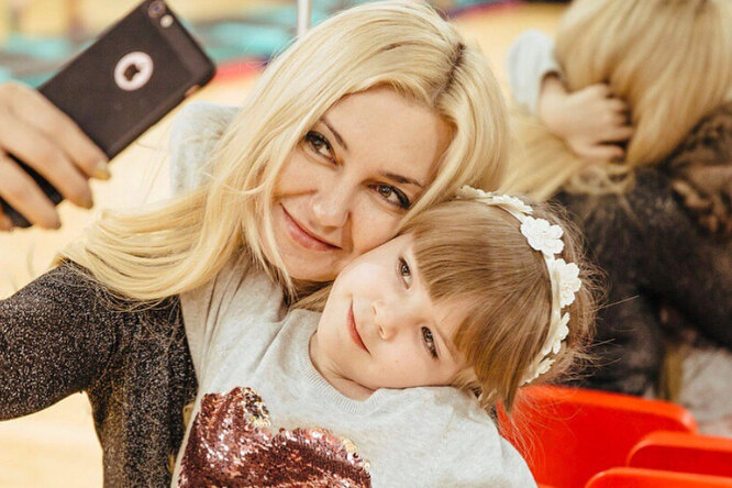 «Пройти мимо не смогла»: как красавица с Урала стала донором костного мозга «Пройти мимо не смогла»: как красавица с Урала стала донором костного мозга
