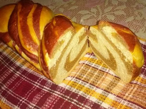 Двухцветный постный хлеб