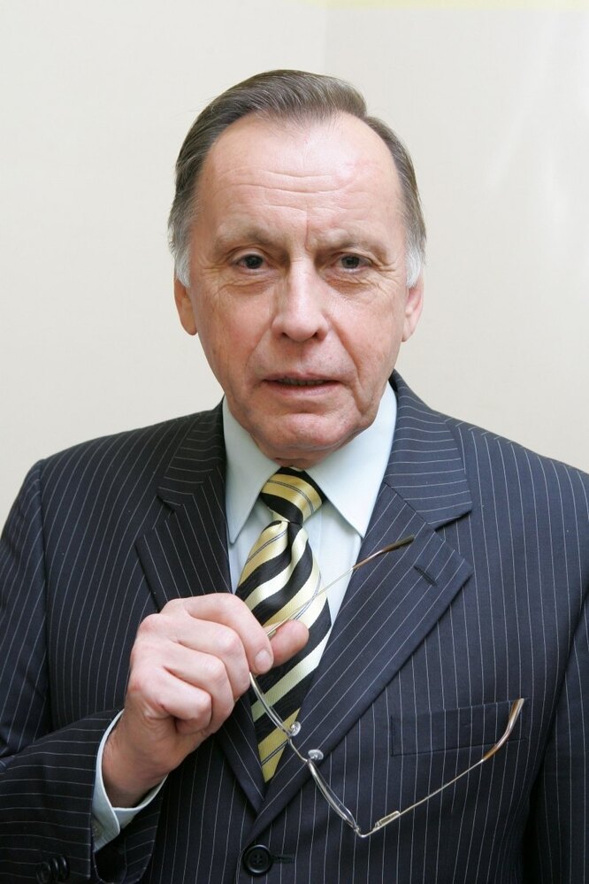 балашов виктор иванович диктор. игорь кириллов ведущий. юрий петрович ковеленов. виктор балашов дикторы ссср. анна шатилова и евгений кочергин.