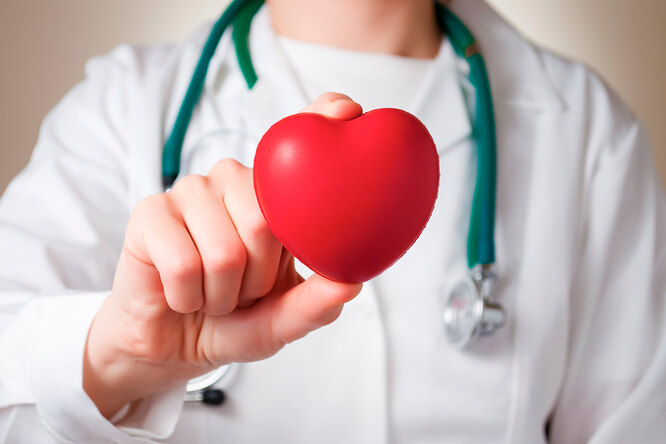 Пылкое женское сердце: что вы должны знать о сердечном приступе?