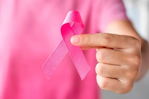 15 «женских» симптомов рака