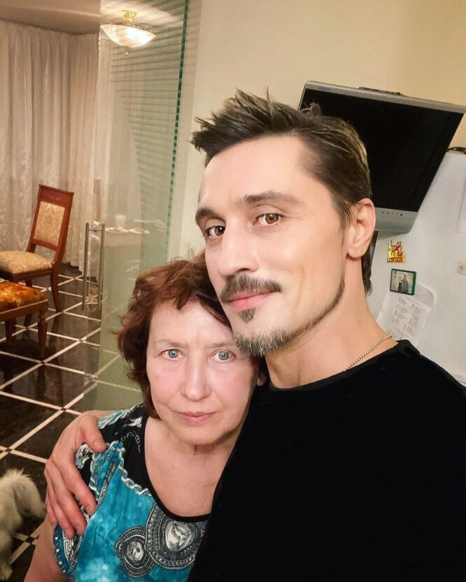 Дима Билан с мамой