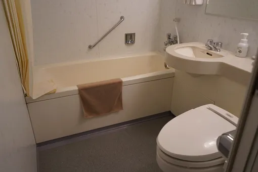 Ванная комната очень маленькая