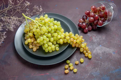 виноград как подать к столу