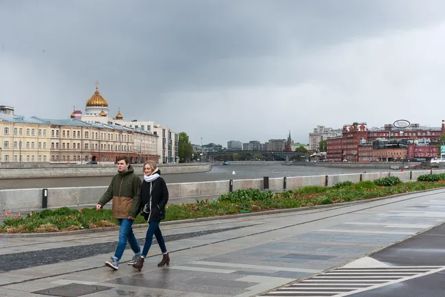 Впервые за 25 лет: москвичам на 9 мая пообещали аномальную погоду