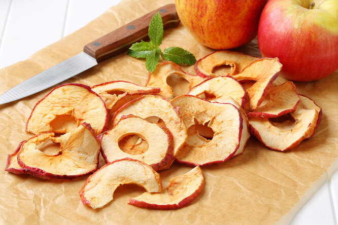 Jak sušit jablka doma: nejlepší tipy