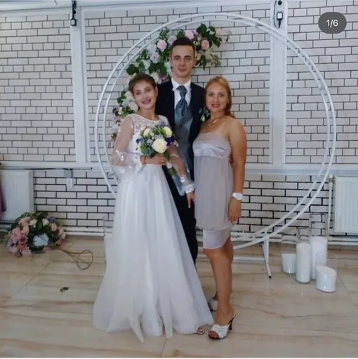 Алёна Косторная свадебное платье