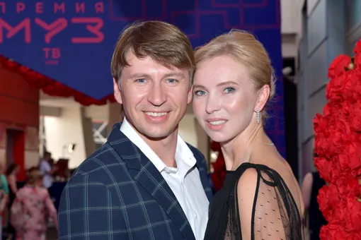 Алексей Ягудин с женой Татьяной Тотьмяниной
