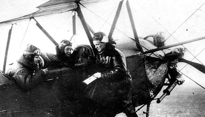 Евгения Жигуленко – знаменитая советская лётчица войны: фото, биография, личная жизнь
