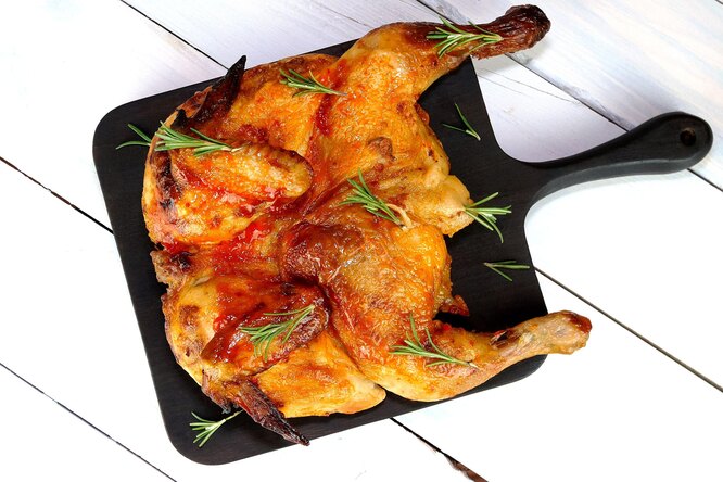 Рецепт курицы с чесноком и розмарином в духовке