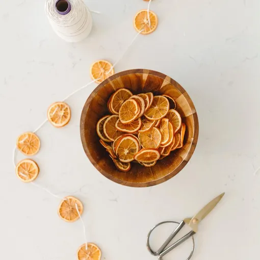 как сделать гирлянду из апельсинов
