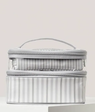 Косметичка, Oysho, 2599 руб.