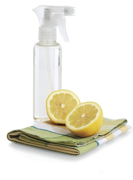 Пошаговый рецепт домашнего чистящего средства для мытья окон и очистки от жира