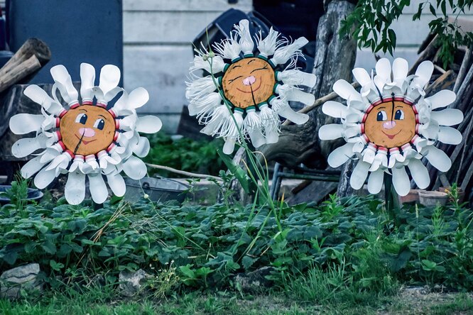 Поделки для сада своими руками из подручных материалов с описанием