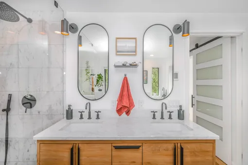 Декор в ванной комнате: имеет значение даже цвет полотенца