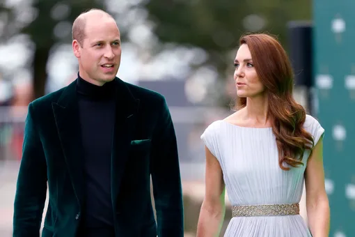 В арабском стиле: как Кейт Миддлтон и принц Уильям выглядели на свадьбе наследного принца Иордании