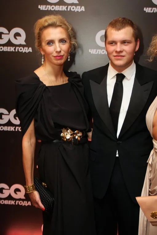 Светлана Бондарчук с сыном Сергеем фото